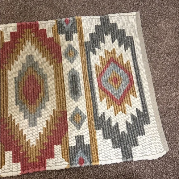 Western Rug 🤠 - Picture 3 of 4